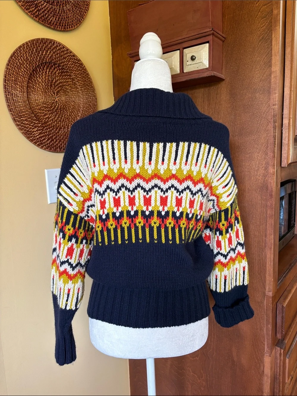 French Connection Navy Wool and Angora Sweater Multicolor Fair Isle Pattern sz M